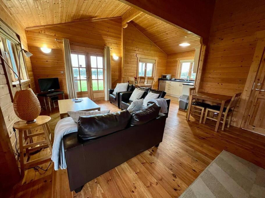 Lilly Lodge, Lake Pochard 사우스 체르니 외부 사진