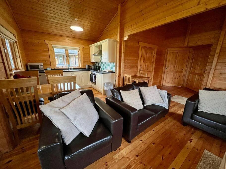 Lilly Lodge, Lake Pochard 사우스 체르니 외부 사진
